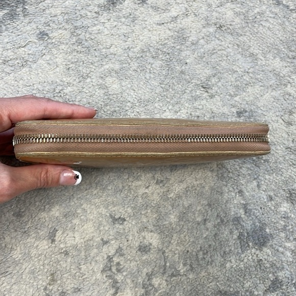 Louis Vuitton Monogram Vernis Beige Tan Zip Around Long Wallet Designer - Picture 7 of 16